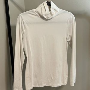 White turtleneck long sleeve
